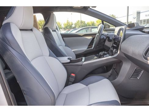 Used 2023 Subaru Solterra AWD image 11