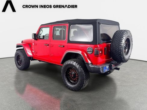 Used 2020 Jeep Wrangler Unlimited Sahara AWD/4WD image 7