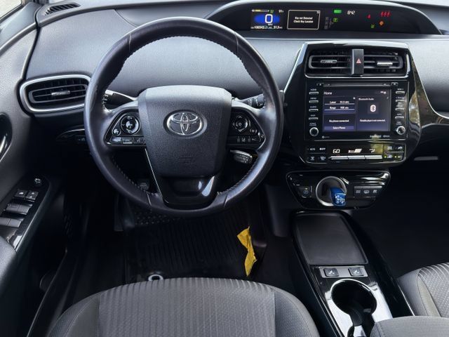 Used 2022 Toyota Prius Prime LE FWD image 11