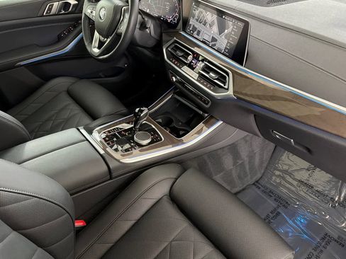 Used 2023 BMW X5 xDrive45e w/ Climate Comfort Package image 16