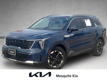 Used 2025 Kia Sorento S w/ Panoramic Sunroof Package