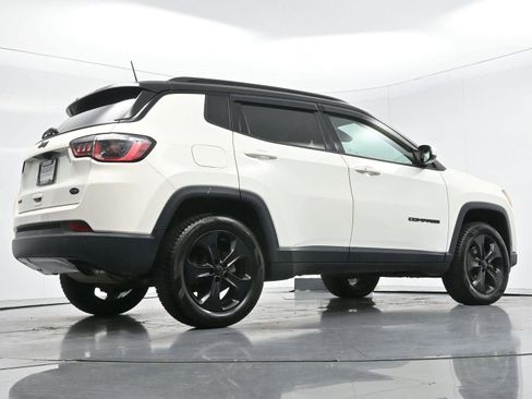 Used 2018 Jeep Compass Latitude w/ Popular Equipment Group AWD/4WD image 45