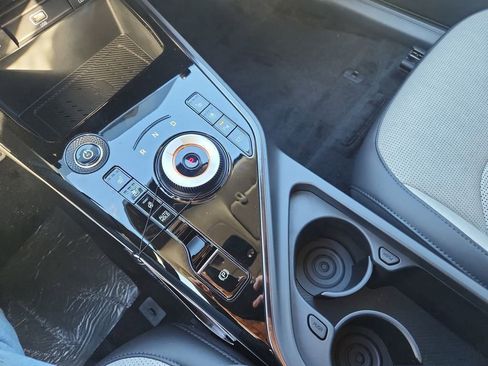 New 2025 Kia Niro Wave w/ Wave Preserve Package FWD image 20