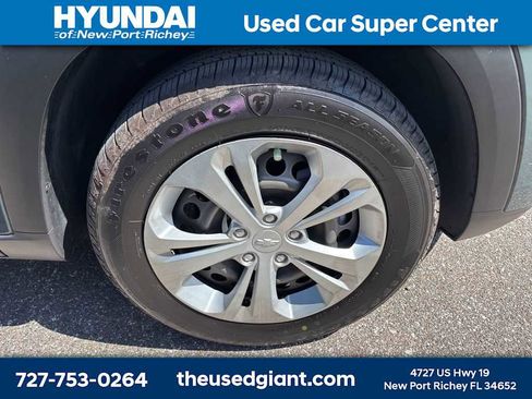 Used 2025 Chevrolet Trax LS FWD image 5