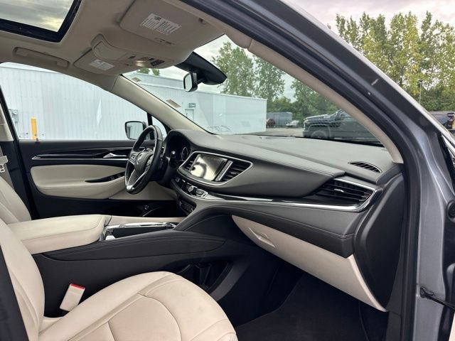 Used 2023 Buick Enclave Essence w/ Experience Buick Package AWD/4WD image 15
