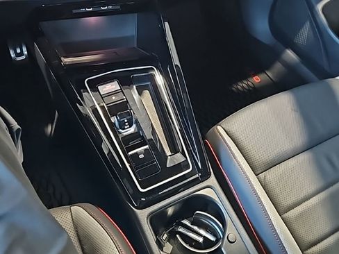 New 2026 Volkswagen GTI Autobahn image 33