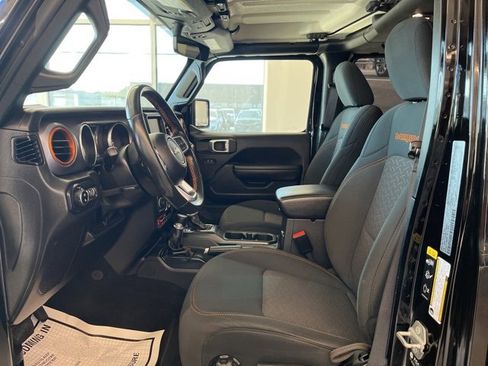 Used 2022 Jeep Gladiator Mojave image 13