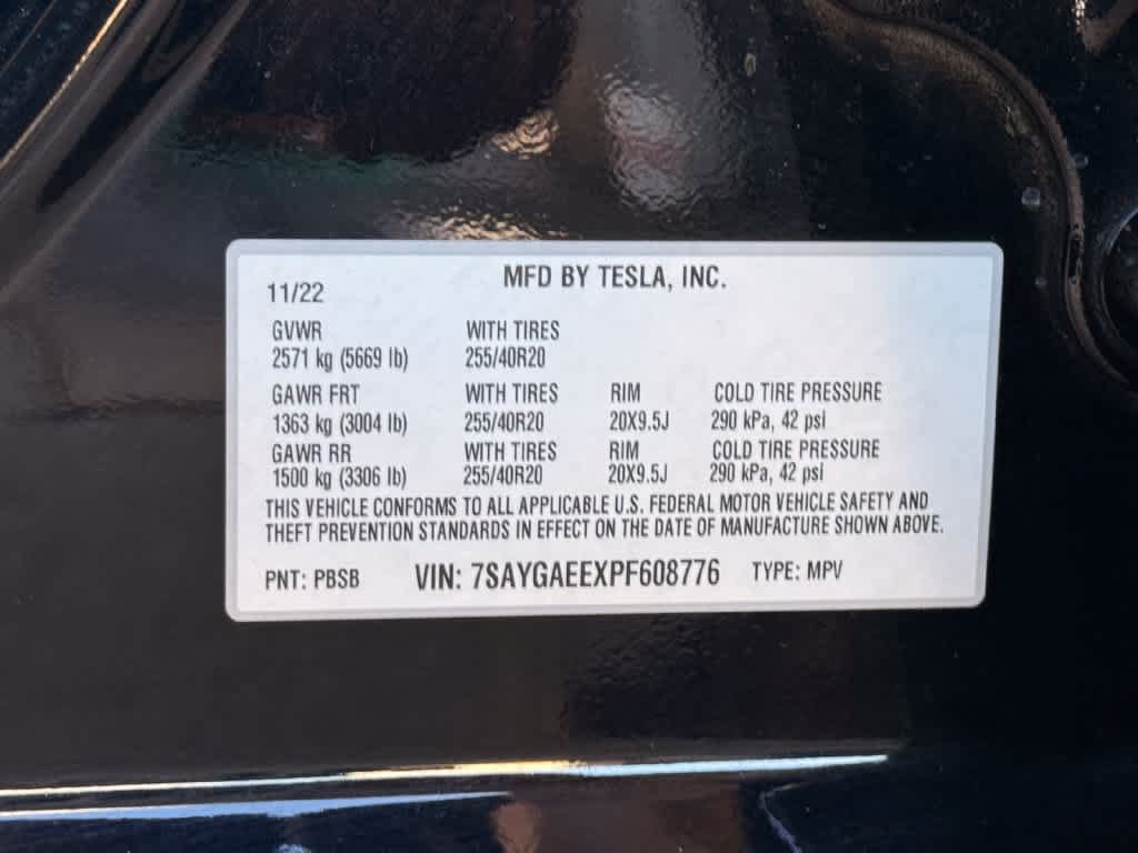 Used 2023 Tesla Model Y AWD image 22