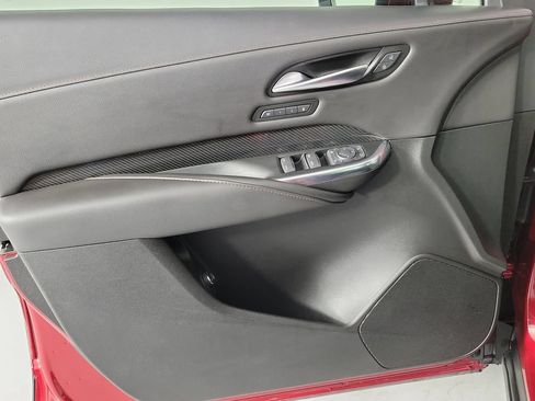 Used 2022 Cadillac XT4 Sport w/ Enhanced Visibility Package FWD image 19