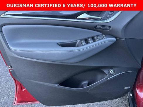 Used 2024 Buick Enclave Premium image 22