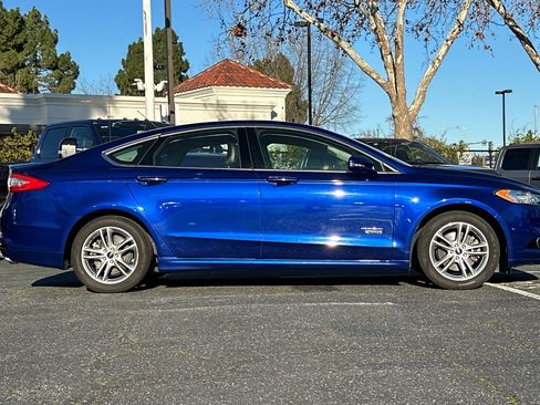 Used 2016 Ford Fusion Energi Titanium image 3