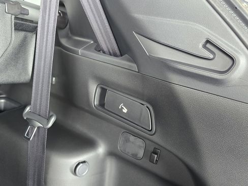 Used 2024 Mitsubishi Outlander SE image 61