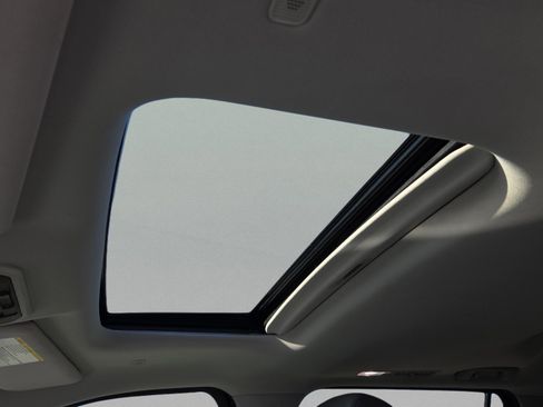 Used 2024 Toyota Sequoia SR5 image 22