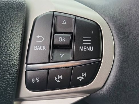 Used 2025 Ford Explorer Active image 9