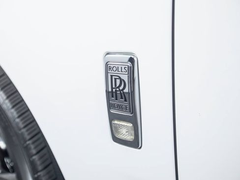 Used 2019 Rolls-Royce Cullinan AWD/4WD image 17