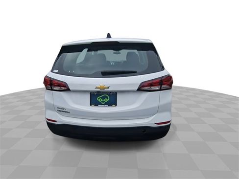 Certified 2024 Chevrolet Equinox LS w/ Driver Confidence II Package image 7