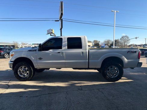 Used 2015 Ford F250 Lariat w/ Lariat Ultimate Package image 10