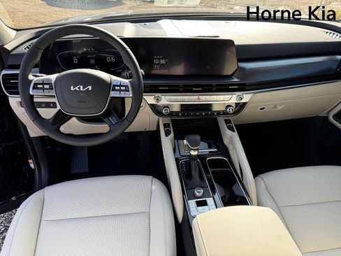 New 2025 Kia Telluride S image 10