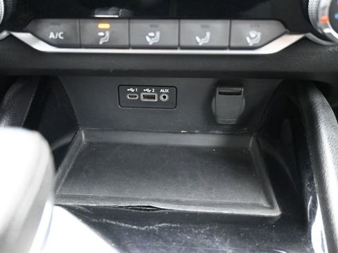 Used 2024 Nissan Altima 2.5 SV image 41