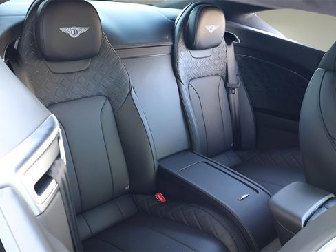 Certified 2023 Bentley Continental GT Azure image 17