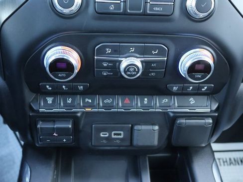 Used 2020 GMC Sierra 2500 AT4 w/ Technology Package image 27