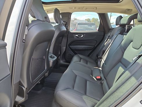Certified 2023 Volvo XC60 B5 Plus w/ Climate Package image 10