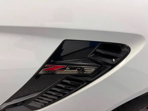Used 2017 Chevrolet Corvette Z06 RWD image 30