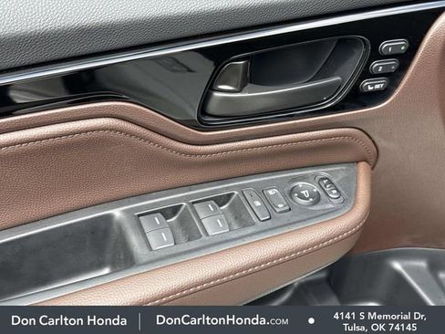 New 2026 Honda Odyssey Touring image 12