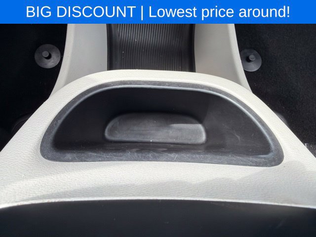 Used 2023 Chrysler Pacifica Touring-L FWD image 45