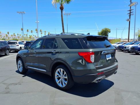 Used 2022 Ford Explorer Platinum w/ Equipment Group 601A AWD/4WD image 12