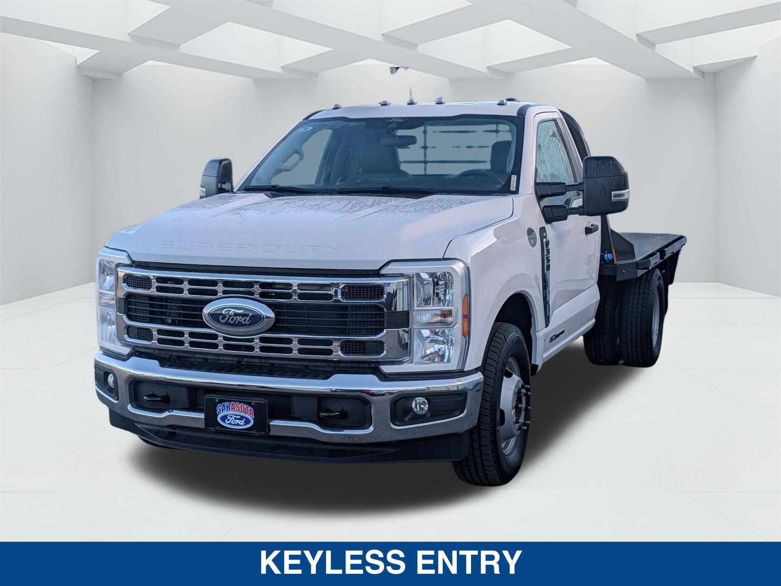 New 2025 Ford F350 XL w/ XL Chrome Package RWD image 9