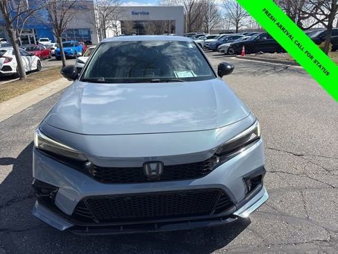 Used 2023 Honda Civic Sport image 2