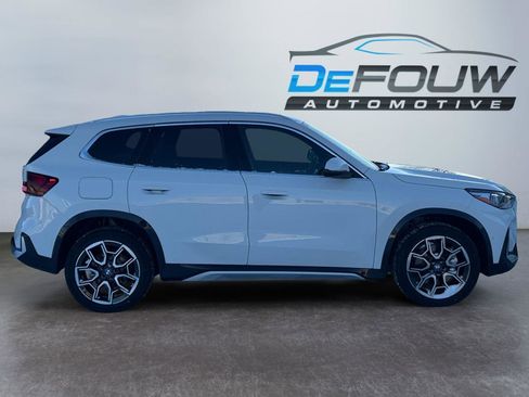 New 2026 BMW X1 xDrive28i w/ Convenience Package image 2