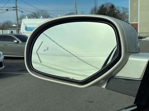 Used 2014 Cadillac Escalade Premium image 29