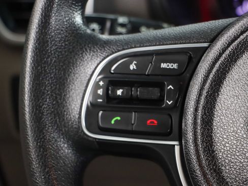 Used 2019 Kia Sportage LX image 13