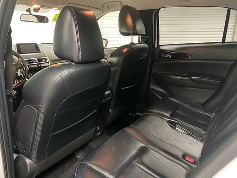 Used 2019 Mitsubishi Eclipse Cross SEL image 11