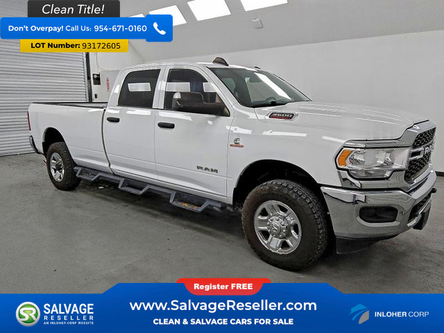 Used 2022 RAM 3500 Tradesman w/ Chrome Appearance Group AWD/4WD image 5