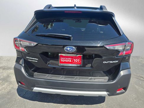 Used 2023 Subaru Outback Limited AWD/4WD image 4