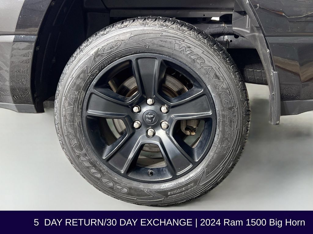 Used 2024 RAM 1500 Big Horn AWD/4WD image 35