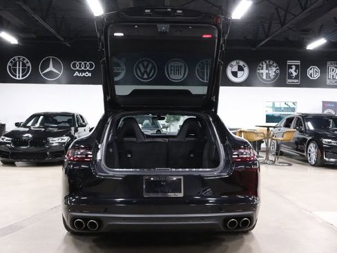 Used 2017 Porsche Panamera 4S image 23