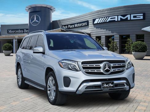 Used 2017 Mercedes-Benz GLS 450 4MATIC image 2