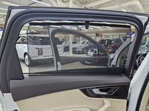 Used 2018 Audi Q7 3.0T Prestige w/ Prestige Package image 42