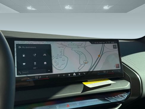 Used 2026 BMW X3 xDrive30 w/ Premium Package image 29