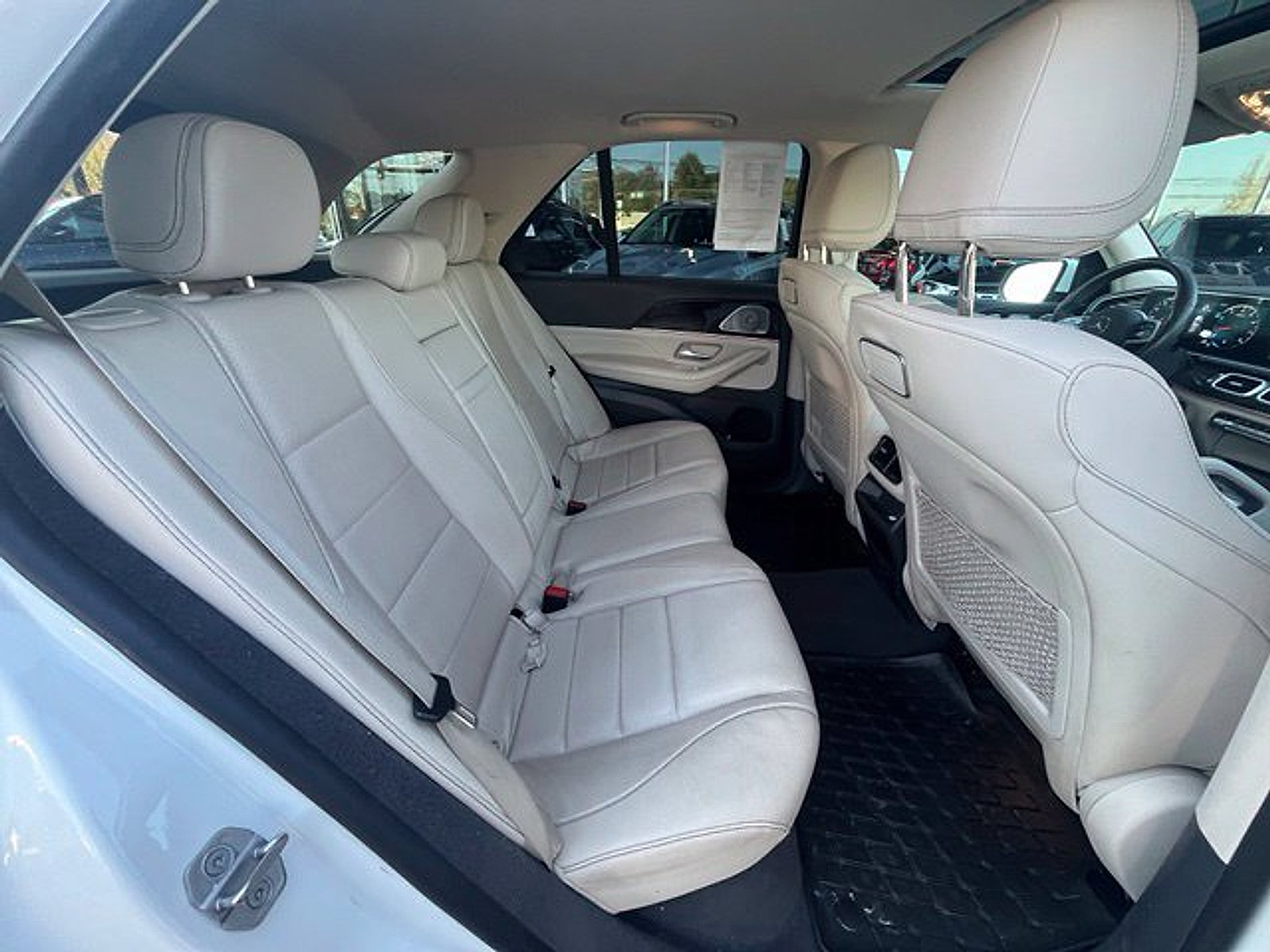 Used 2020 Mercedes-Benz GLE 350 4MATIC image 11