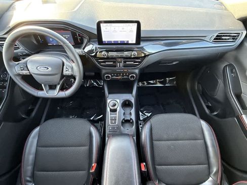 Used 2025 Ford Escape ST-Line AWD/4WD image 24