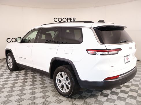 Used 2023 Jeep Grand Cherokee L Limited RWD image 24