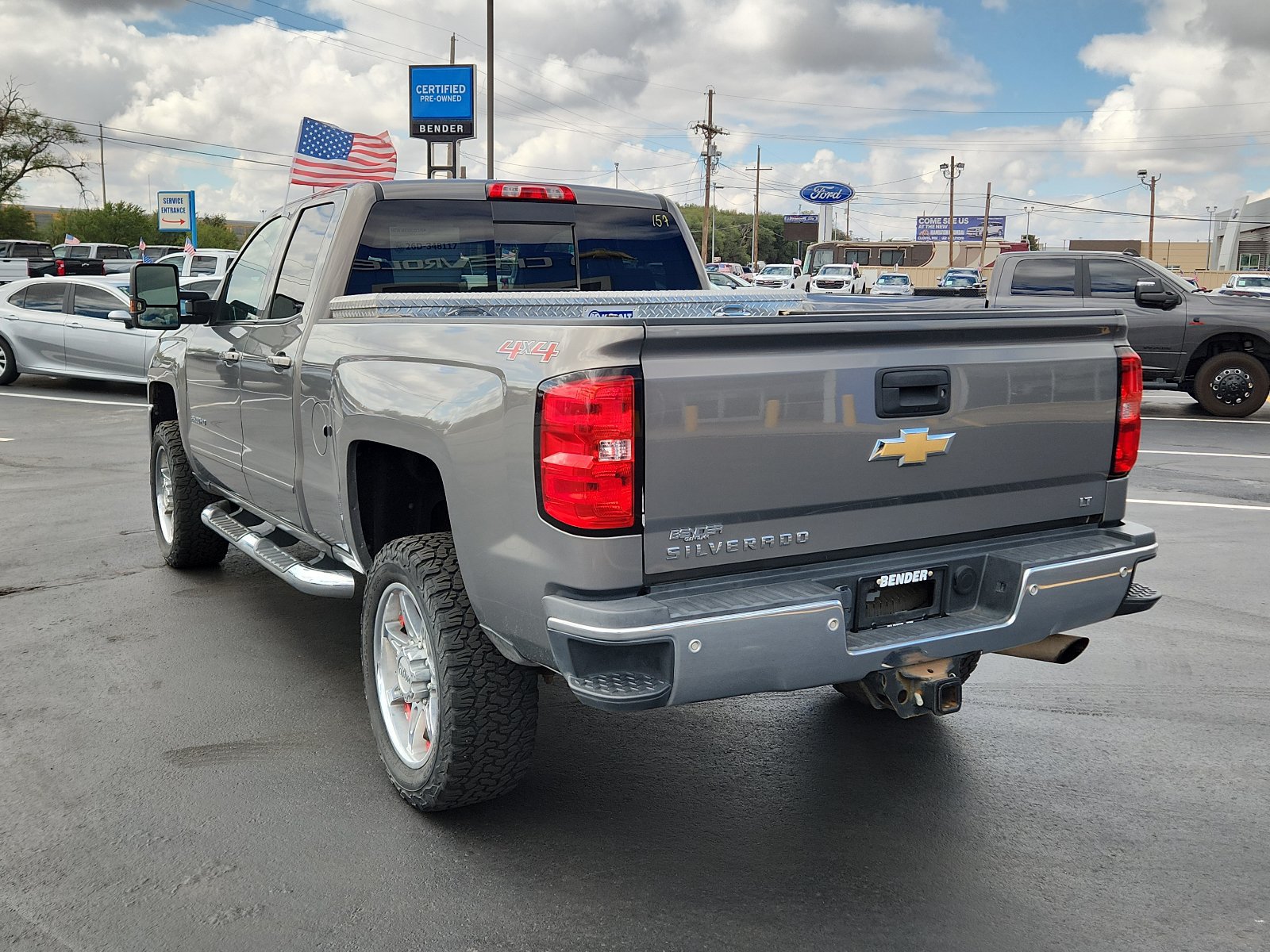Used 2017 Chevrolet Silverado 2500 LT w/ All Star Edition AWD/4WD image 3