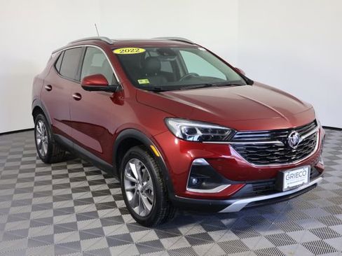 Used 2022 Buick Encore GX Essence w/ Advanced Technology Package image 1