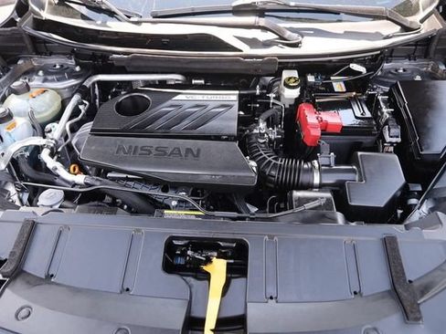 Certified 2025 Nissan Rogue SV w/ SV Premium Package FWD image 28