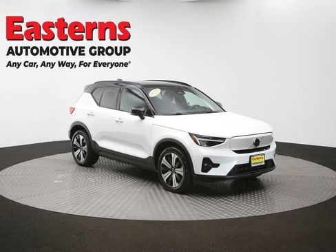 Used 2023 Volvo XC40 Recharge Plus AWD/4WD image 43